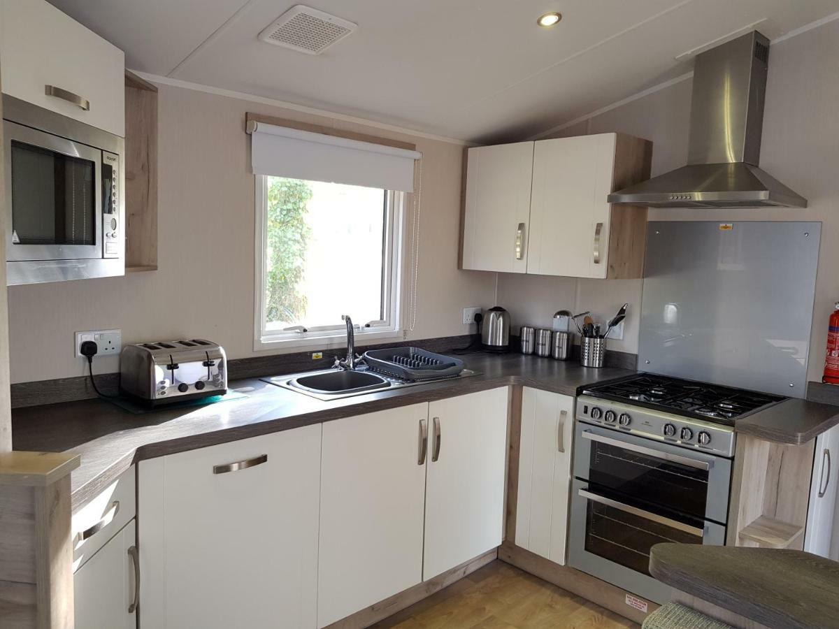 St. Ives Holiday Village ภายนอก รูปภาพ